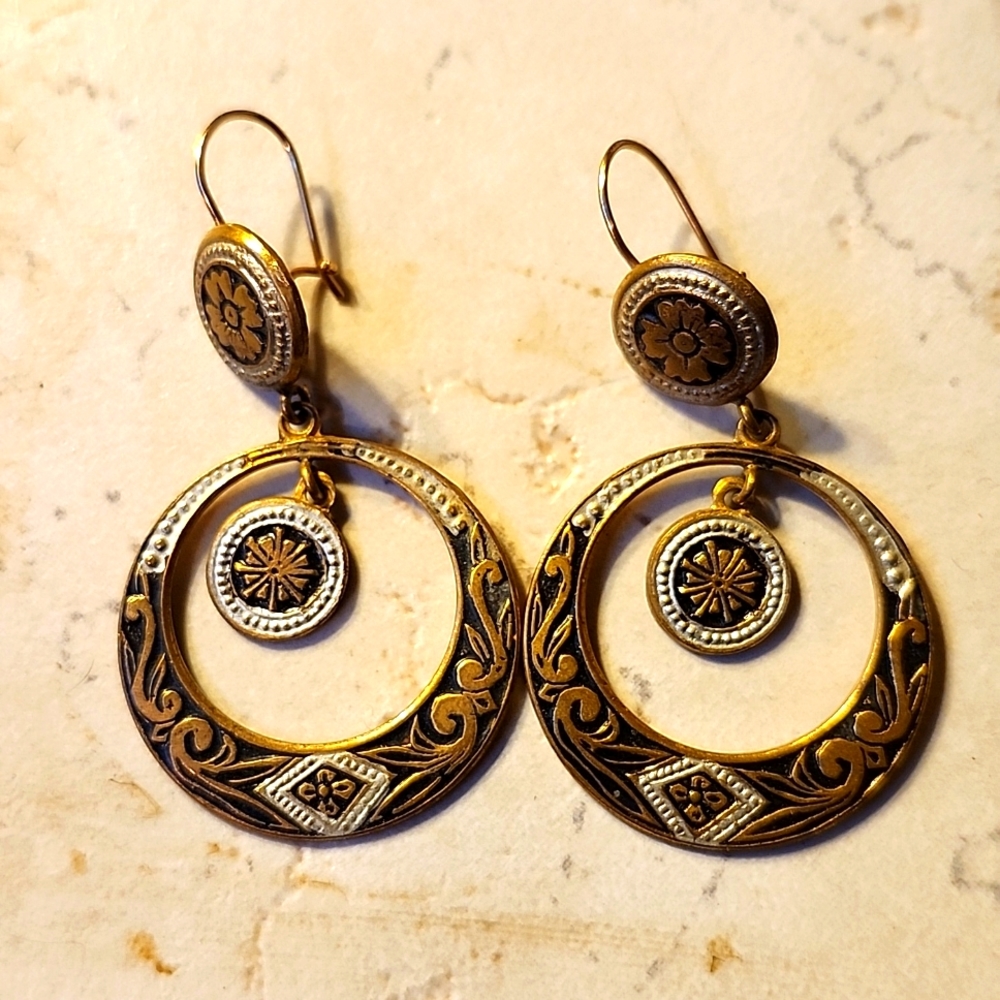 Gold plated earrings handmade in Spain
